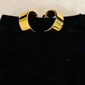 Mejuri 18K Gold Vermeil Hoop Earrings